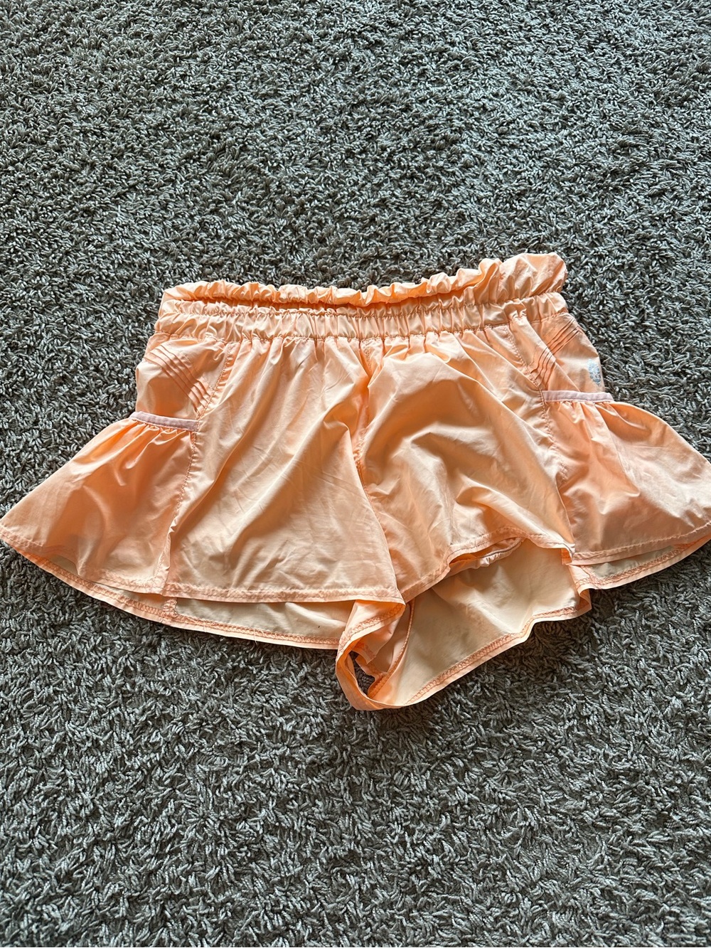Free People Movement Get Your Flirt On Peach Ruffle Hem Women's Shorts